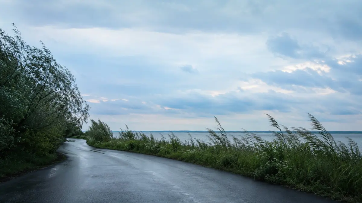 Вітер Дніпра
